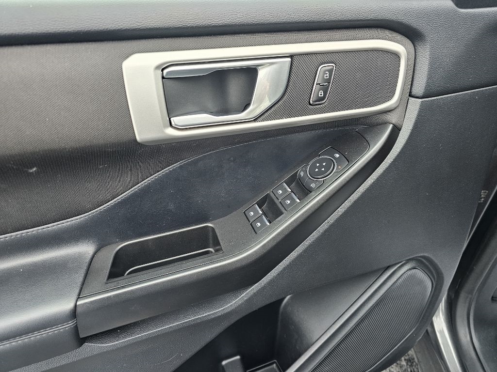 Ford Explorer XLT AWD 2020