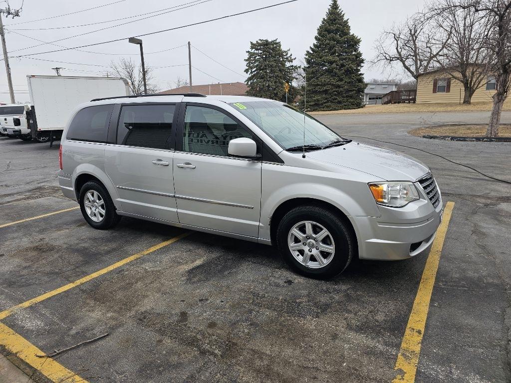 Chrysler Town & Country Touring 2010