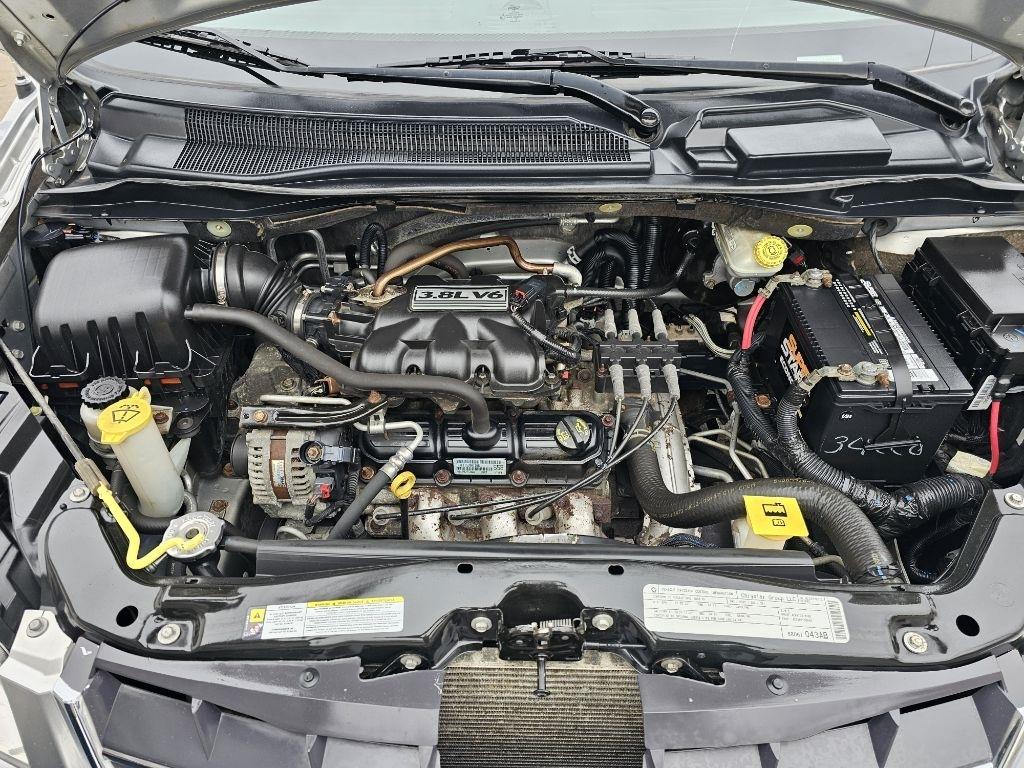 Chrysler Town & Country Touring 2010