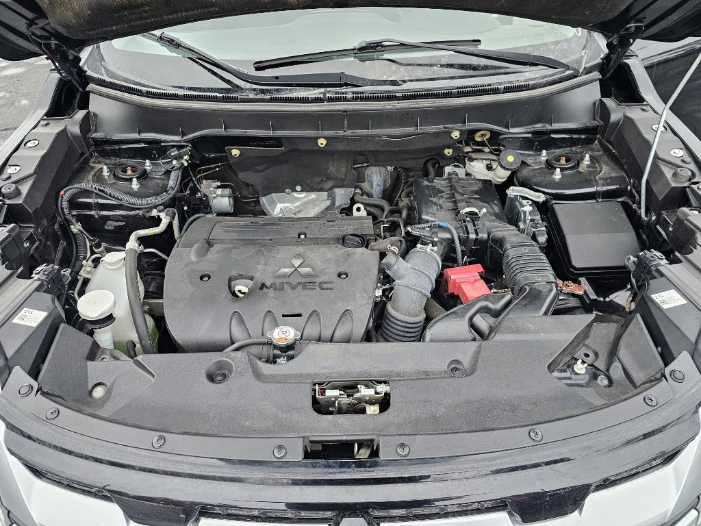 Mitsubishi Outlander Sport 2.0 ES AWD 2021