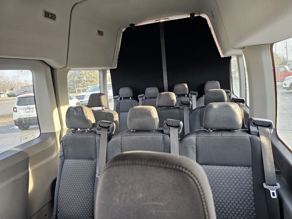 Ford Transit 350 Wagon HD High Roof XL Sliding Pass. 148 WB EL 2021