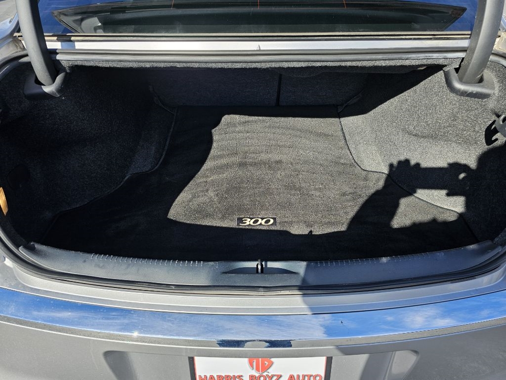 Chrysler 300 C RWD 2011