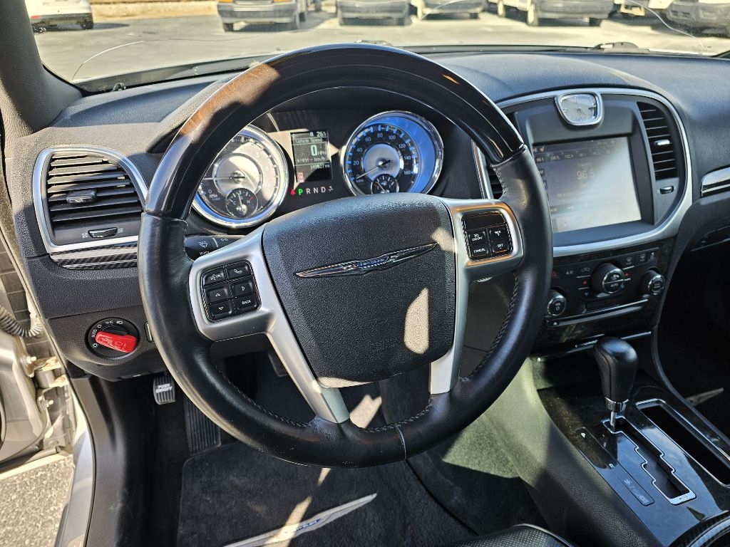 Chrysler 300 C RWD 2011