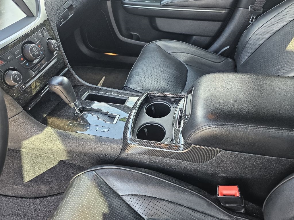 Chrysler 300 C RWD 2011