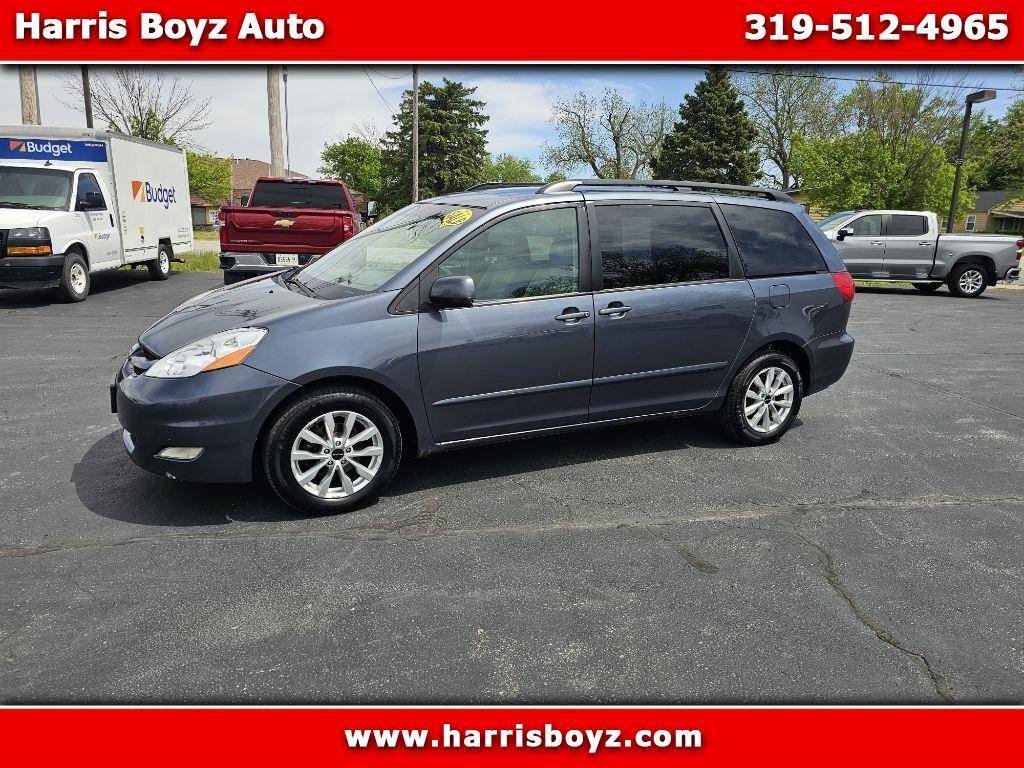 2008 Toyota Sienna XLE FWD