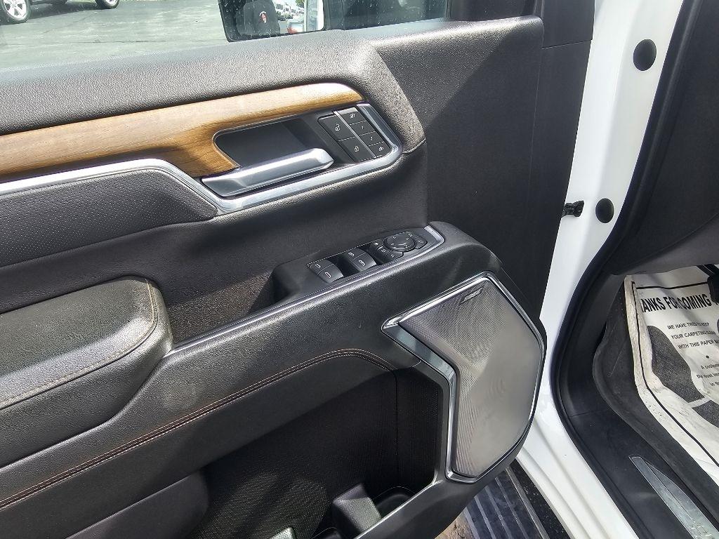 Chevrolet Silverado 3500HD 4WD Crew Cab 159" High Country 2024