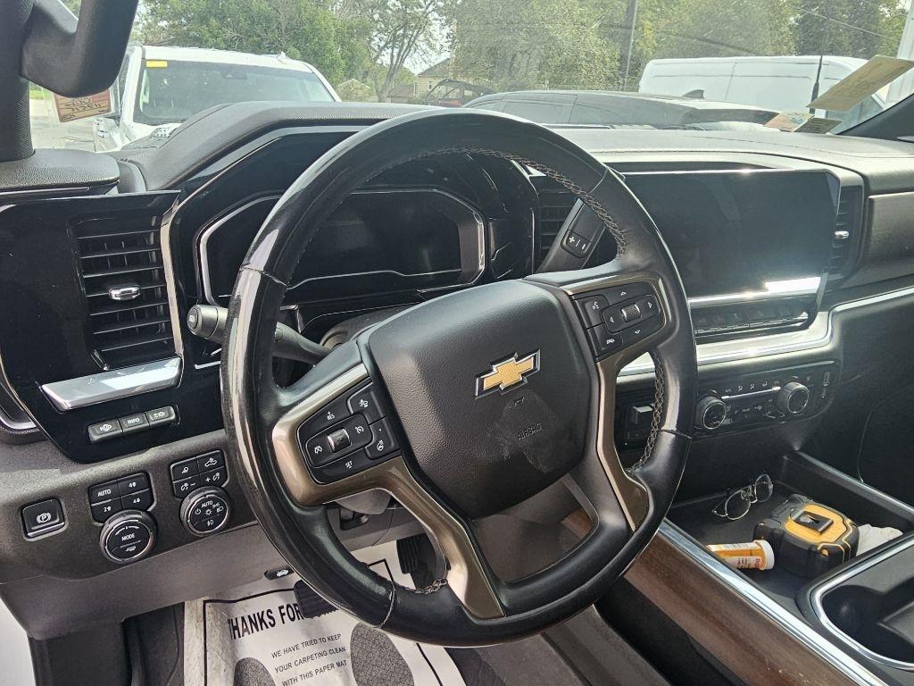 Chevrolet Silverado 3500HD 4WD Crew Cab 159" High Country 2024