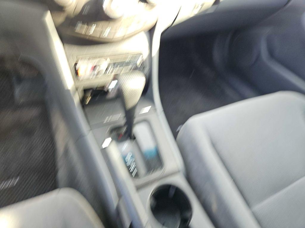 Honda Accord Sdn LX AT 2005