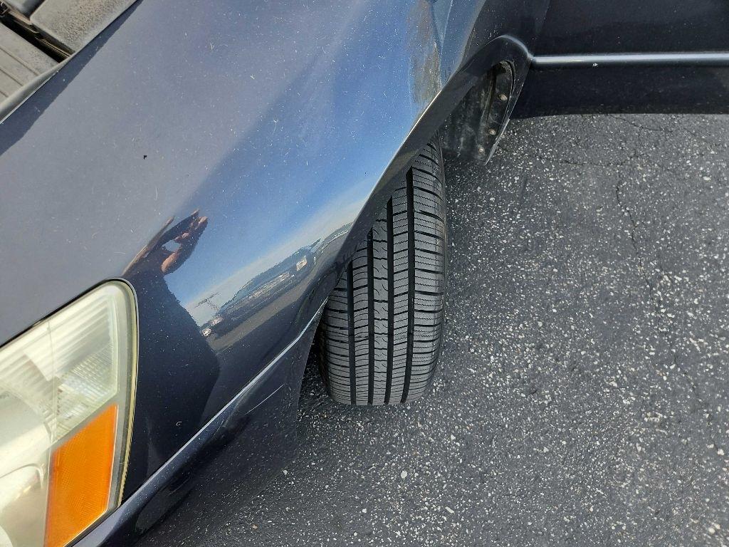Honda Accord Sdn LX AT 2005