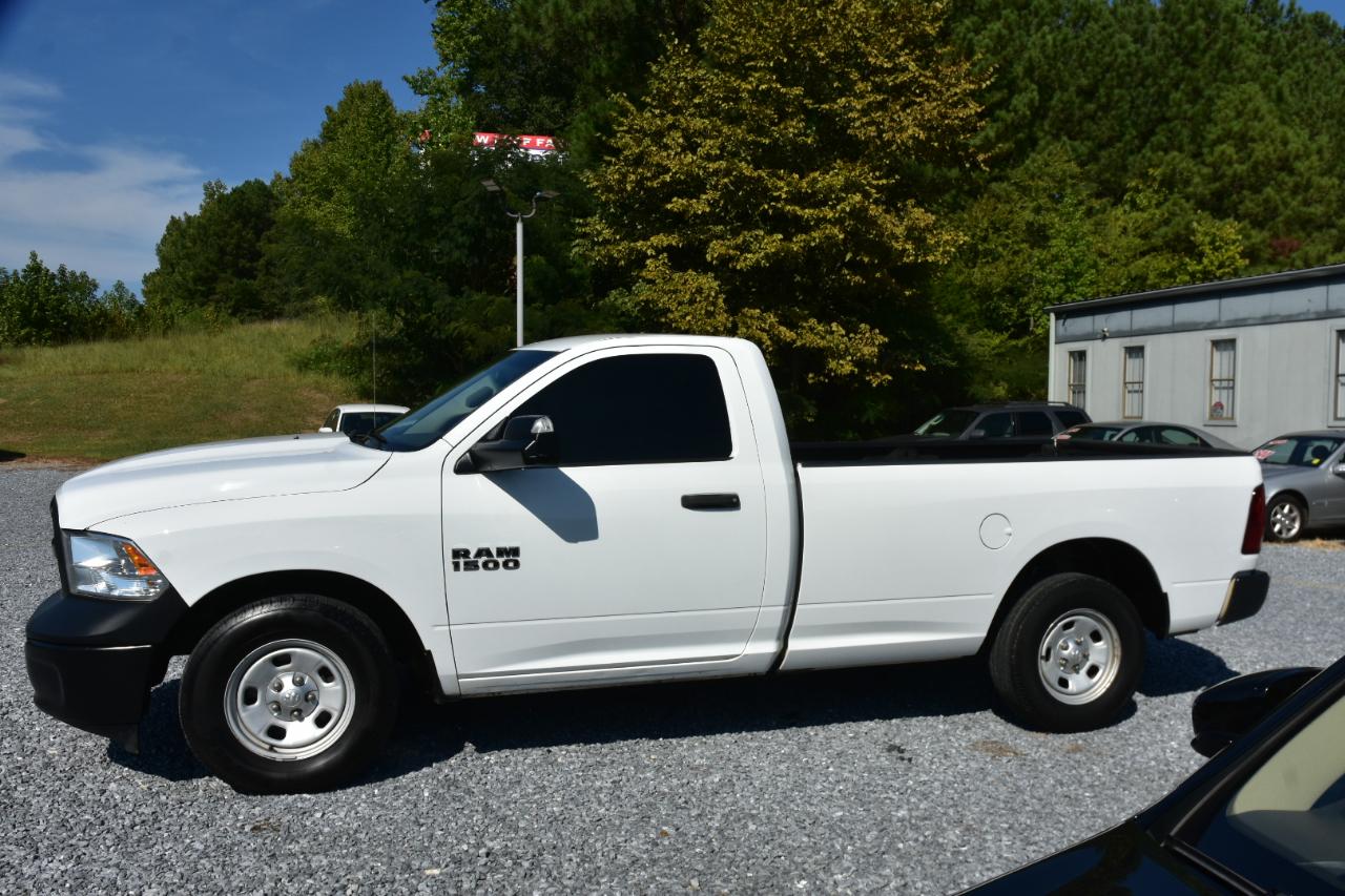RAM 1500 Tradesman Regular Cab LWB 2WD 2017