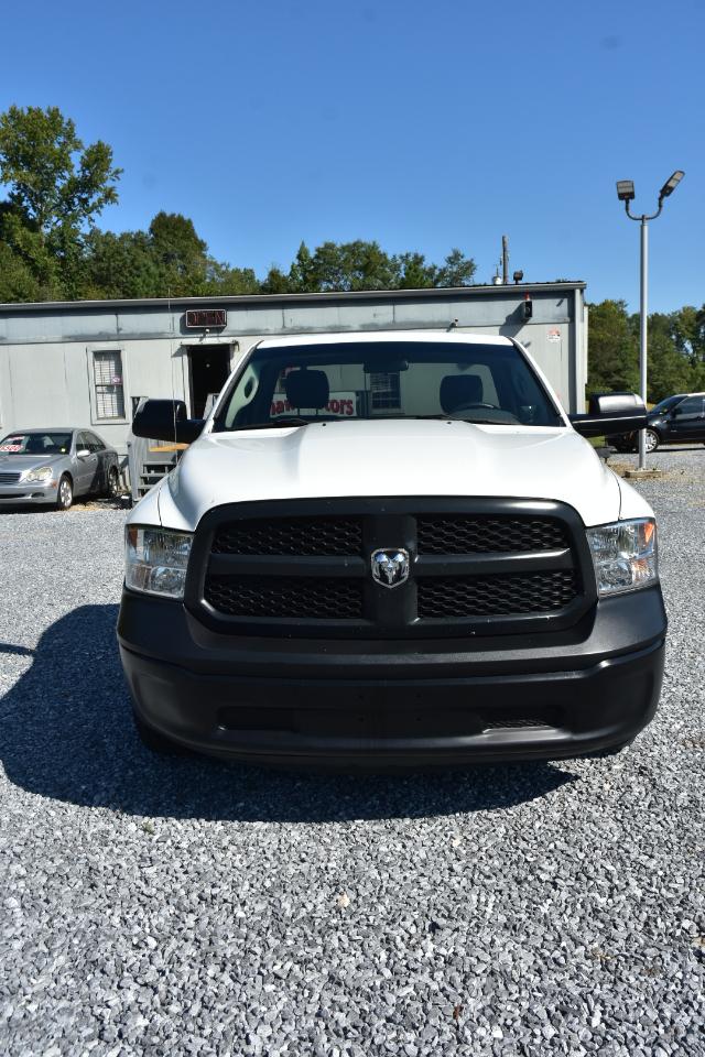 RAM 1500 Tradesman Regular Cab LWB 2WD 2017