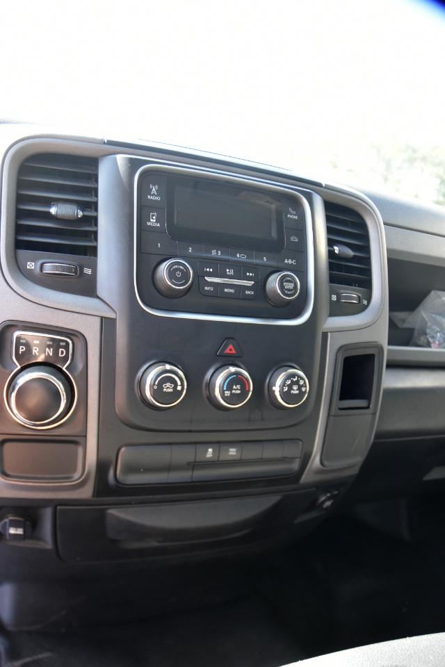 RAM 1500 Tradesman Regular Cab LWB 2WD 2017