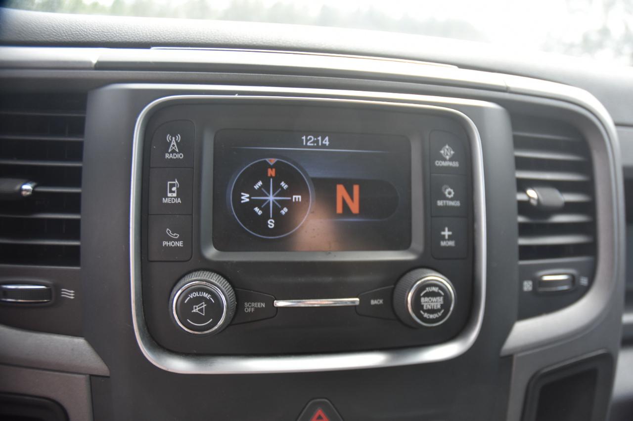 RAM 1500 Tradesman Crew Cab LWB 2WD 2014