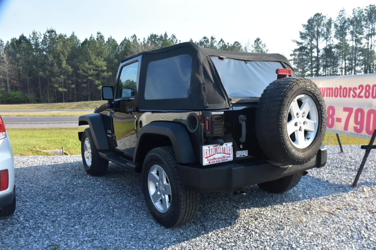 Jeep Wrangler Sport 4WD 2012
