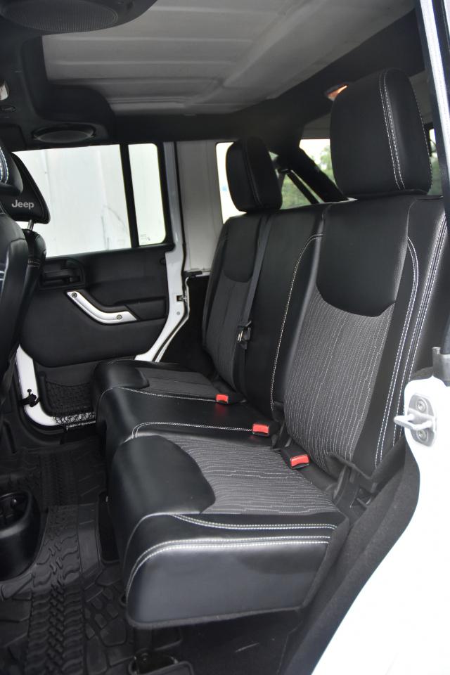 Jeep Wrangler Unlimited Sport 4WD 2013