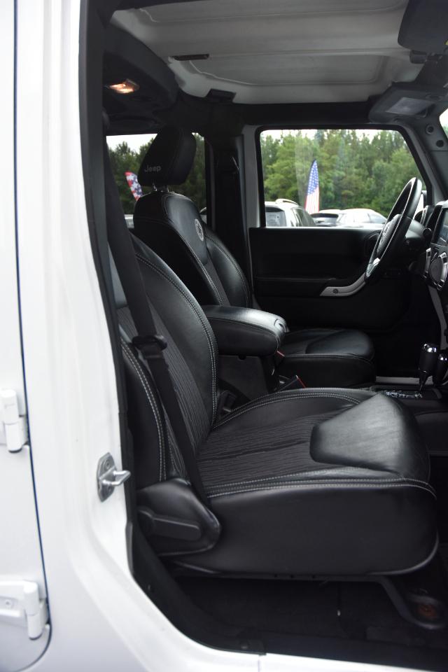 Jeep Wrangler Unlimited Sport 4WD 2013