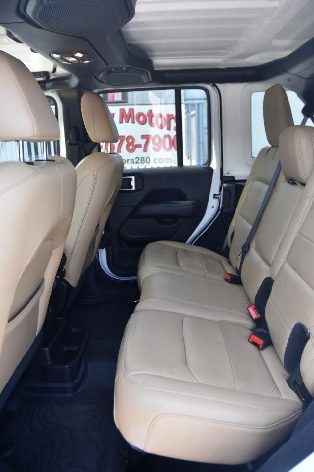 Jeep Wrangler Unlimited Sahara 4x4 2019