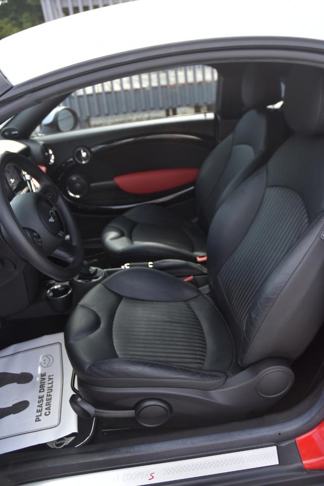 MINI Coupe S 2012