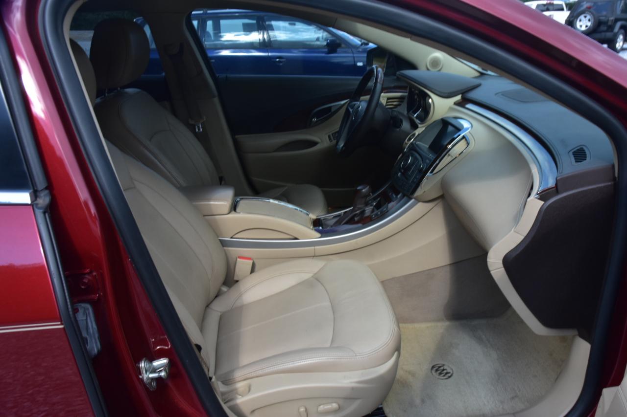 Buick LaCrosse CXS 2010