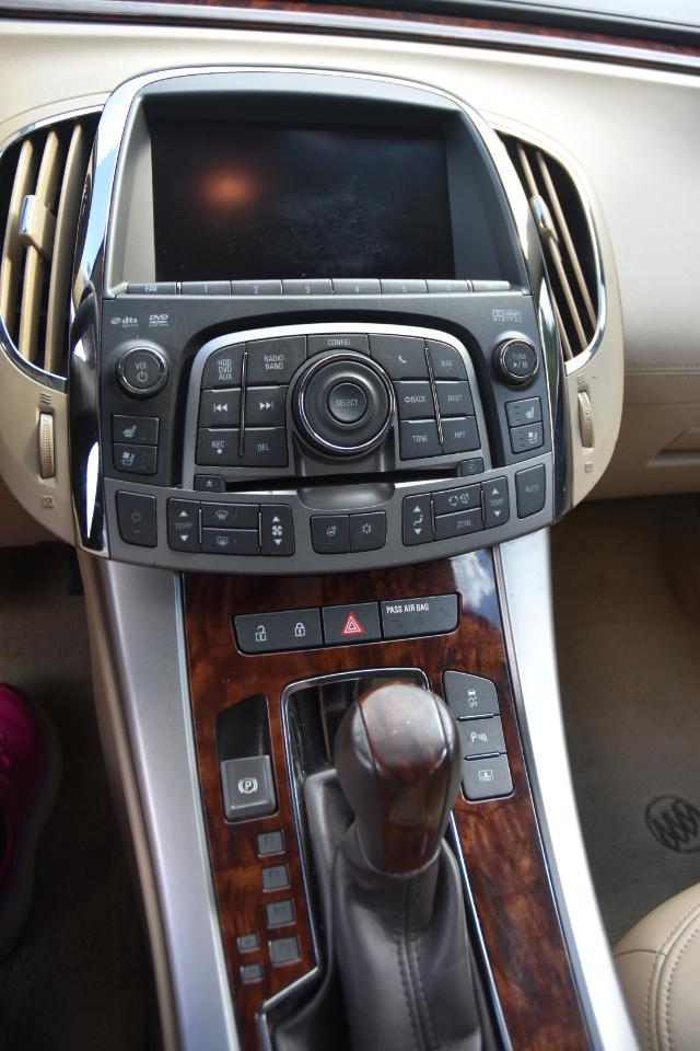 Buick LaCrosse CXS 2010