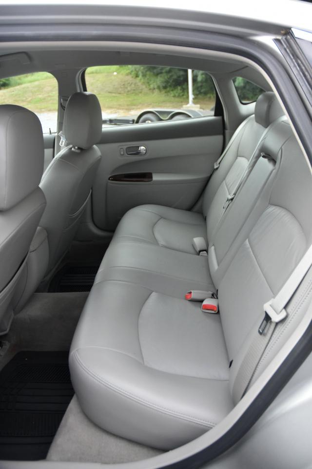 Buick LaCrosse CX 2008