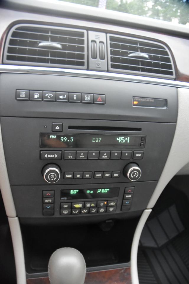 Buick LaCrosse CX 2008