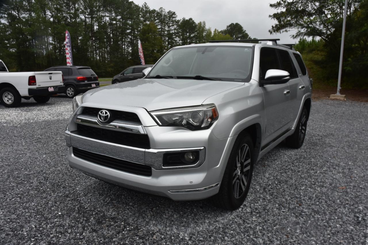Toyota 4Runner SR5 2WD 2016