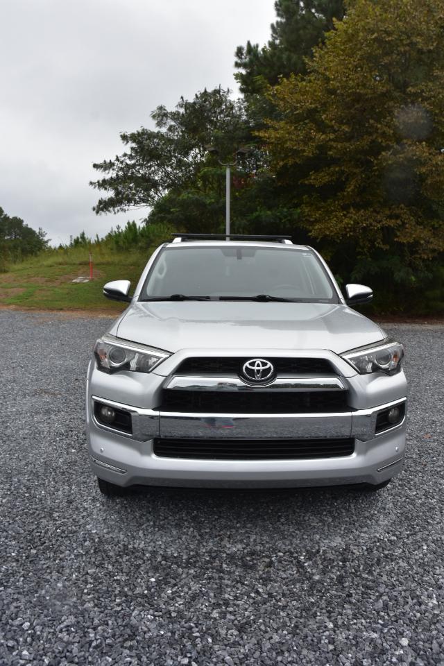 Toyota 4Runner SR5 2WD 2016