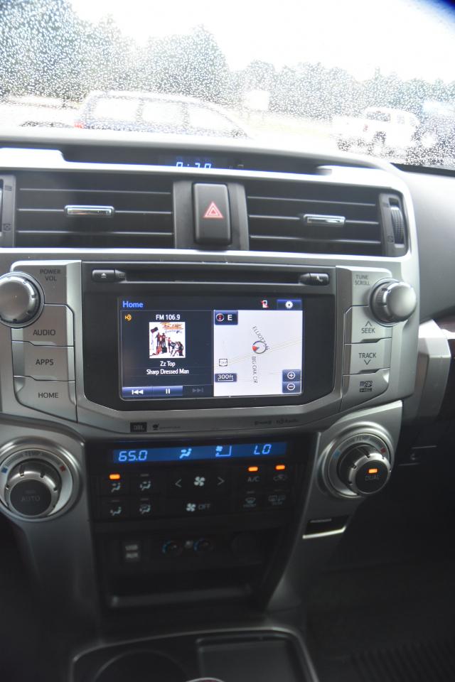 Toyota 4Runner SR5 2WD 2016