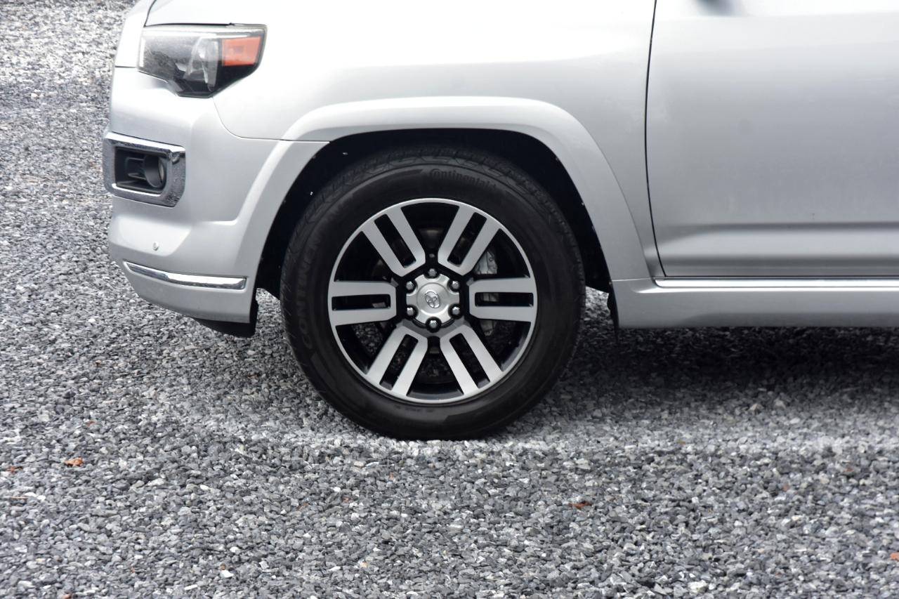 Toyota 4Runner SR5 2WD 2016