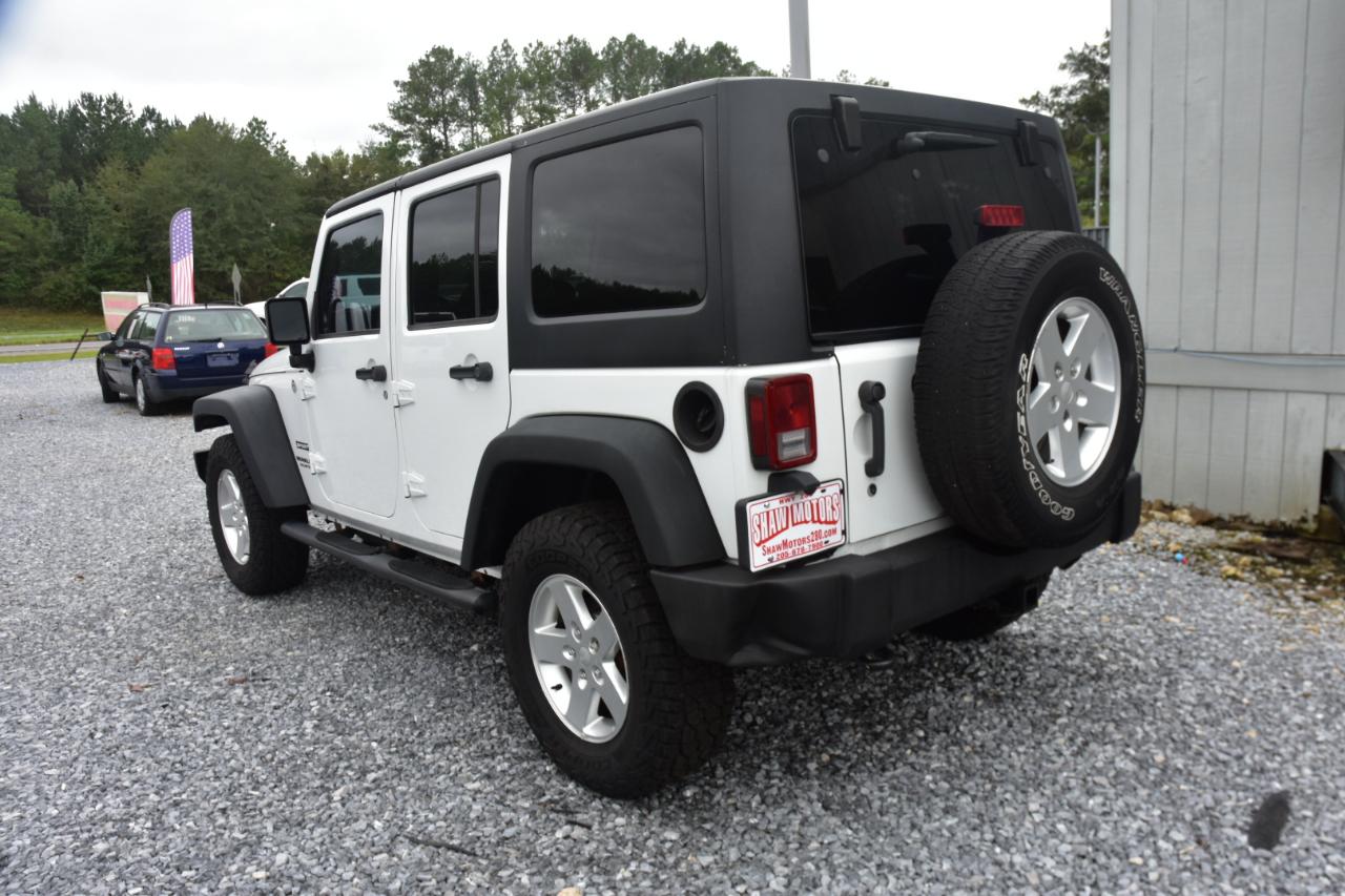 Jeep Wrangler Unlimited Sport 4WD 2012