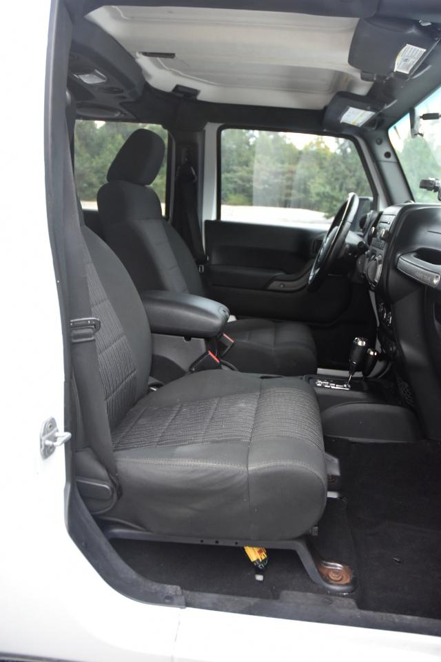 Jeep Wrangler Unlimited Sport 4WD 2012
