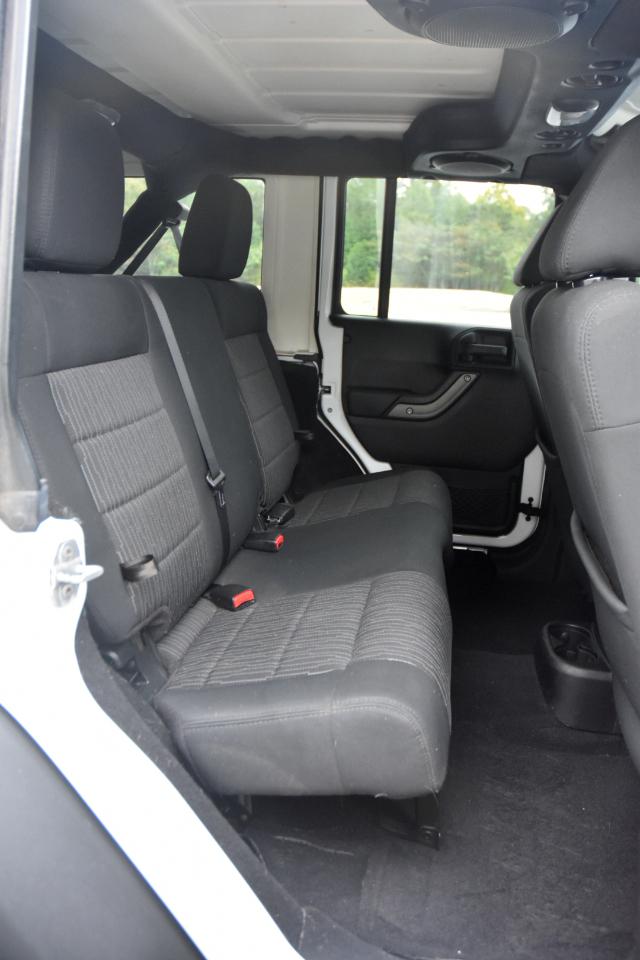 Jeep Wrangler Unlimited Sport 4WD 2012