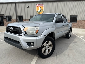2012 Toyota Tacoma 2WD Double Cab V6 AT PreRunner (Natl)
