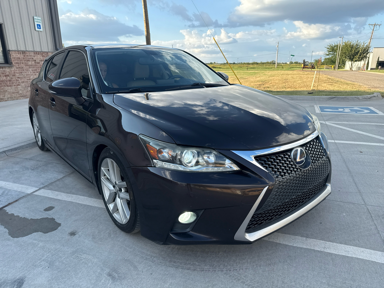 2014 Lexus CT 200h photo 3