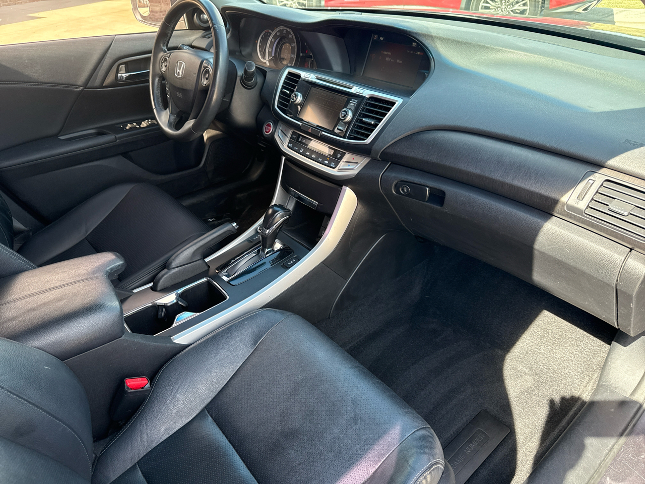 Honda Accord Sedan 4dr V6 Auto EX-L 2015 Honda Accord Sedan 4dr V6 Auto EX-L 2015