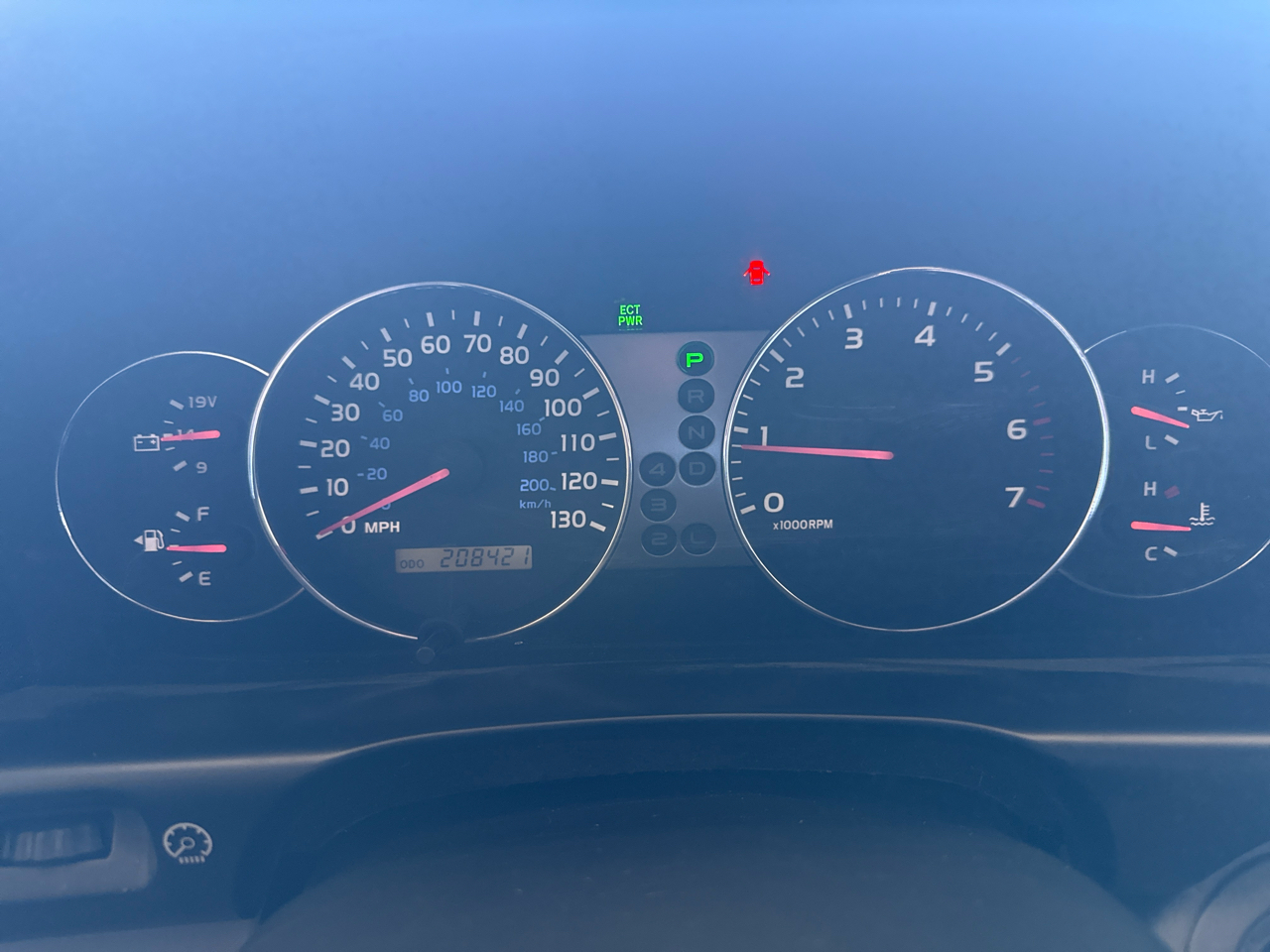 Toyota Land Cruiser 4dr 4WD (Natl) 2003 Toyota Land Cruiser 4dr 4WD (Natl) 2003