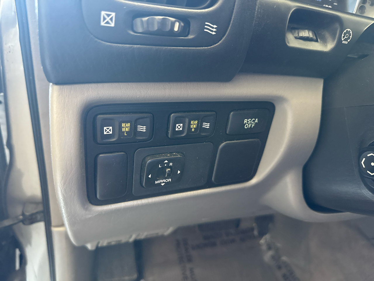 Toyota Land Cruiser 4dr 4WD (Natl) 2003 Toyota Land Cruiser 4dr 4WD (Natl) 2003