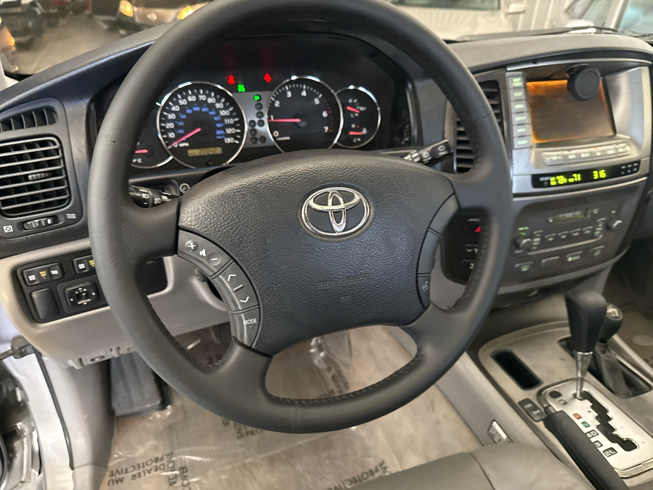 Toyota Land Cruiser 4dr 4WD (Natl) 2003 Toyota Land Cruiser 4dr 4WD (Natl) 2003