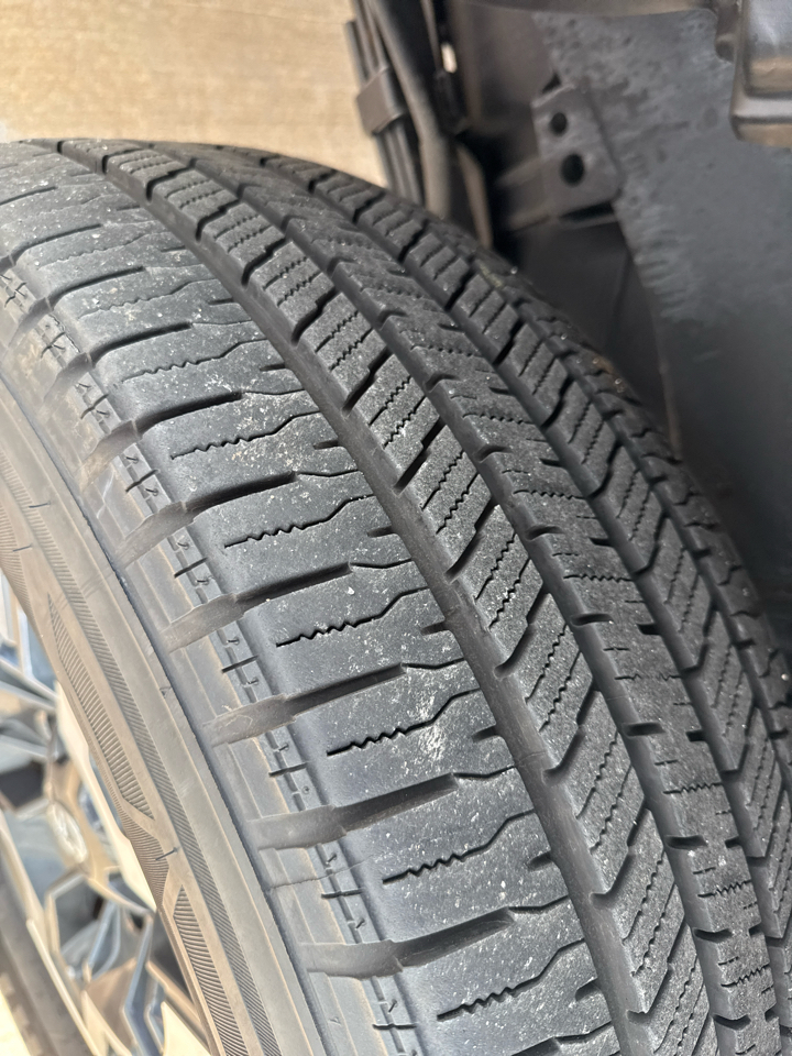 Toyota Tacoma TRD Off Road Double Cab 5' Bed V6 4x4 MT (Natl) 2017