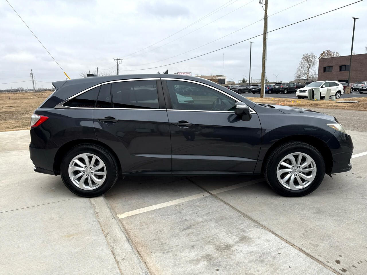 Acura RDX FWD 4dr Tech/AcuraWatch Plus Pkg 2016