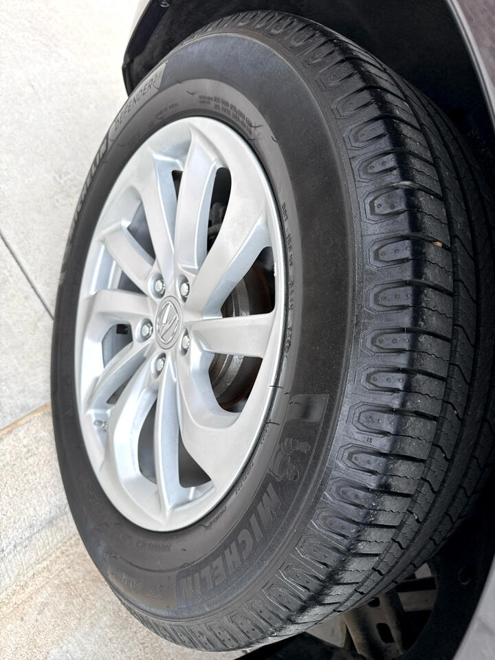 Acura RDX FWD 4dr Tech/AcuraWatch Plus Pkg 2016