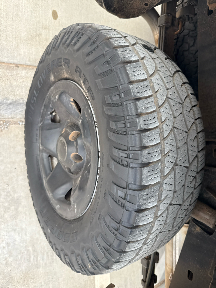 Toyota Tacoma 4WD Double Cab V6 MT (Natl) 2014