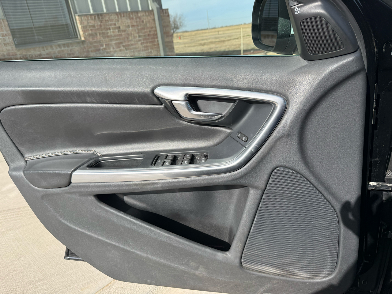 Volvo V60 4dr Wgn T6 R-Design Platinum AWD 2015