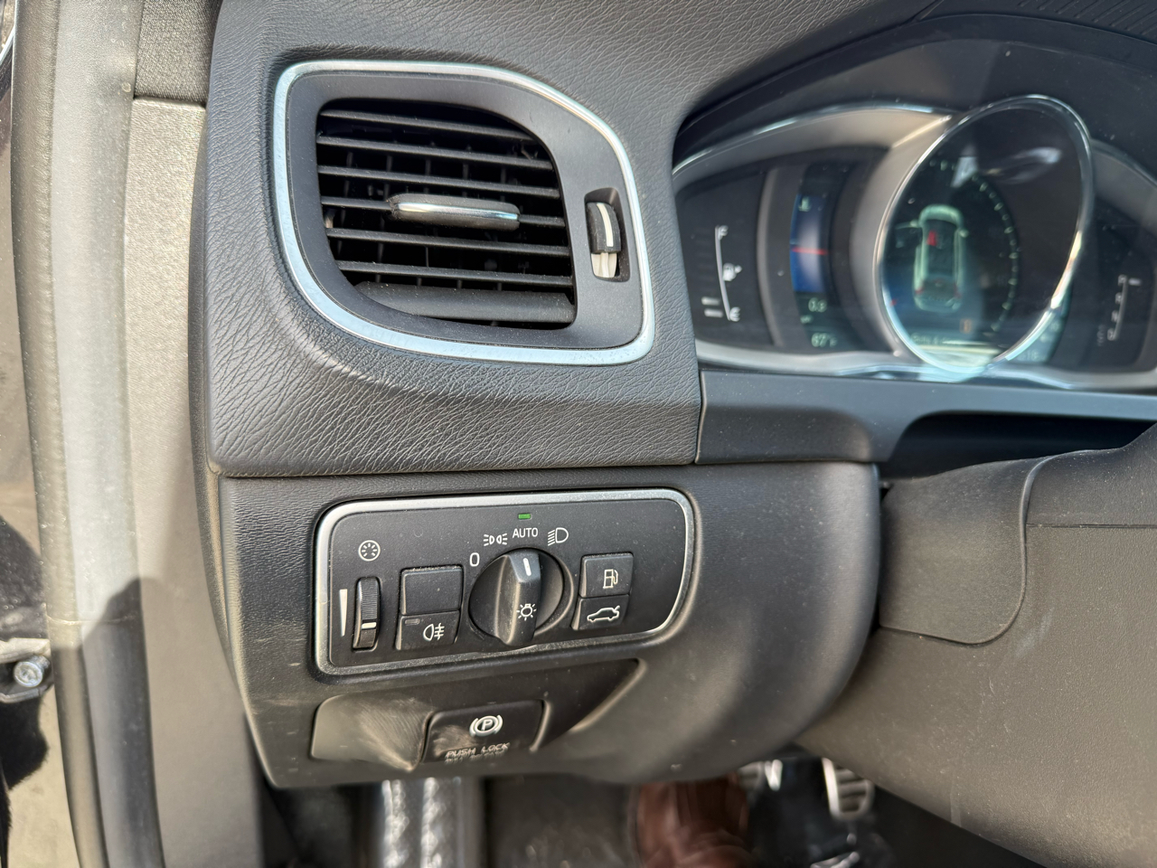 Volvo V60 4dr Wgn T6 R-Design Platinum AWD 2015