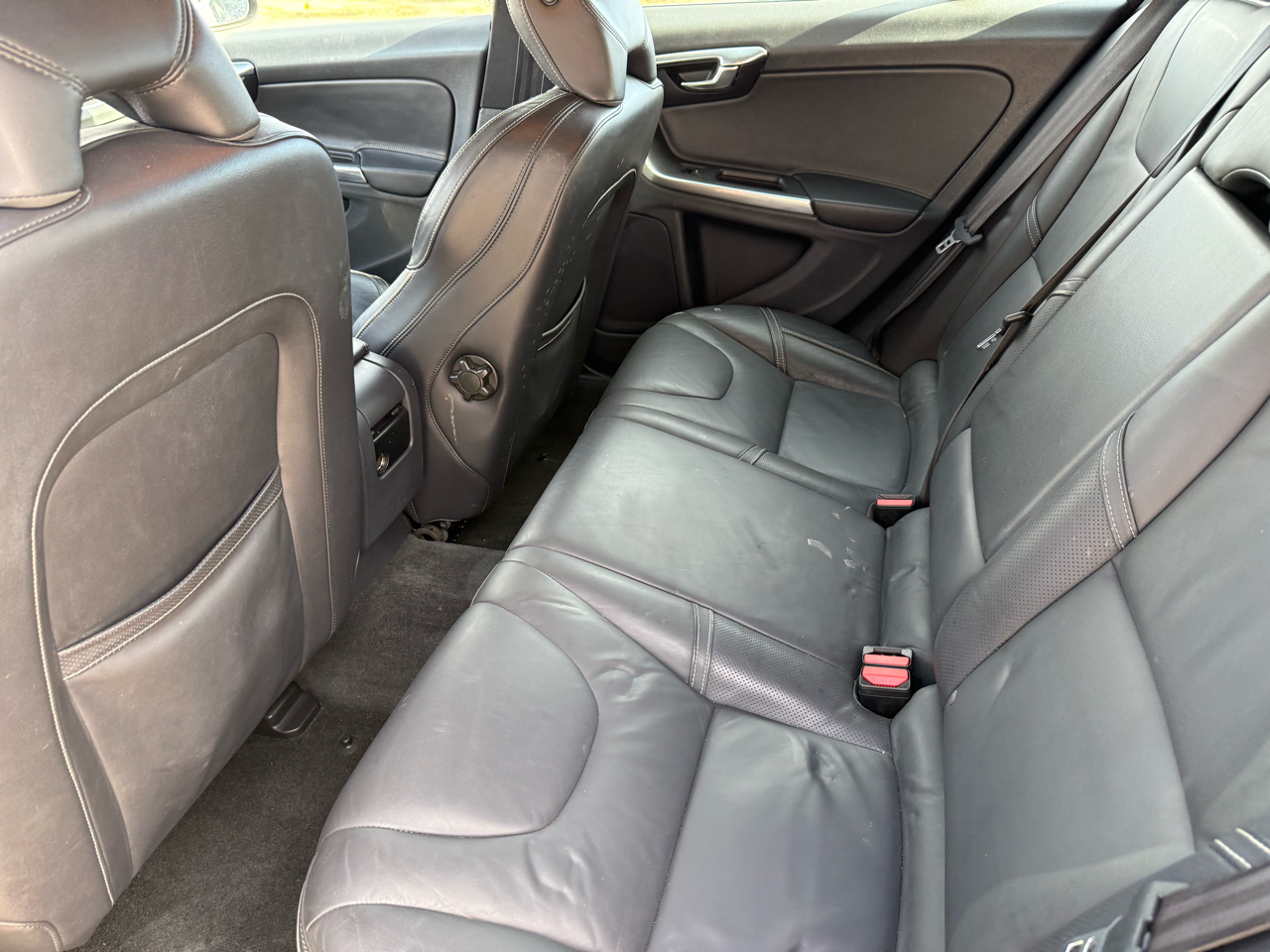 Volvo V60 4dr Wgn T6 R-Design Platinum AWD 2015