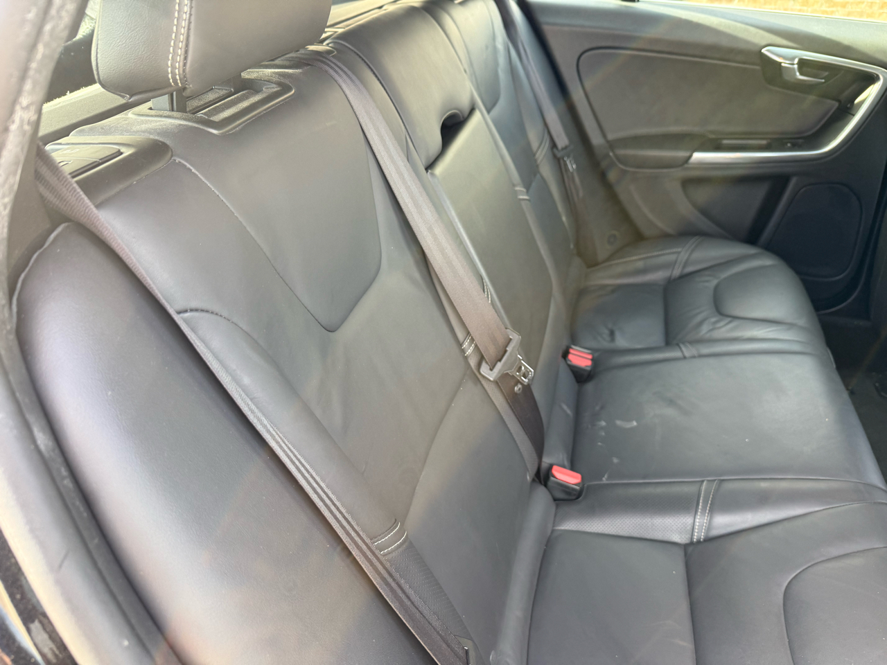 Volvo V60 4dr Wgn T6 R-Design Platinum AWD 2015