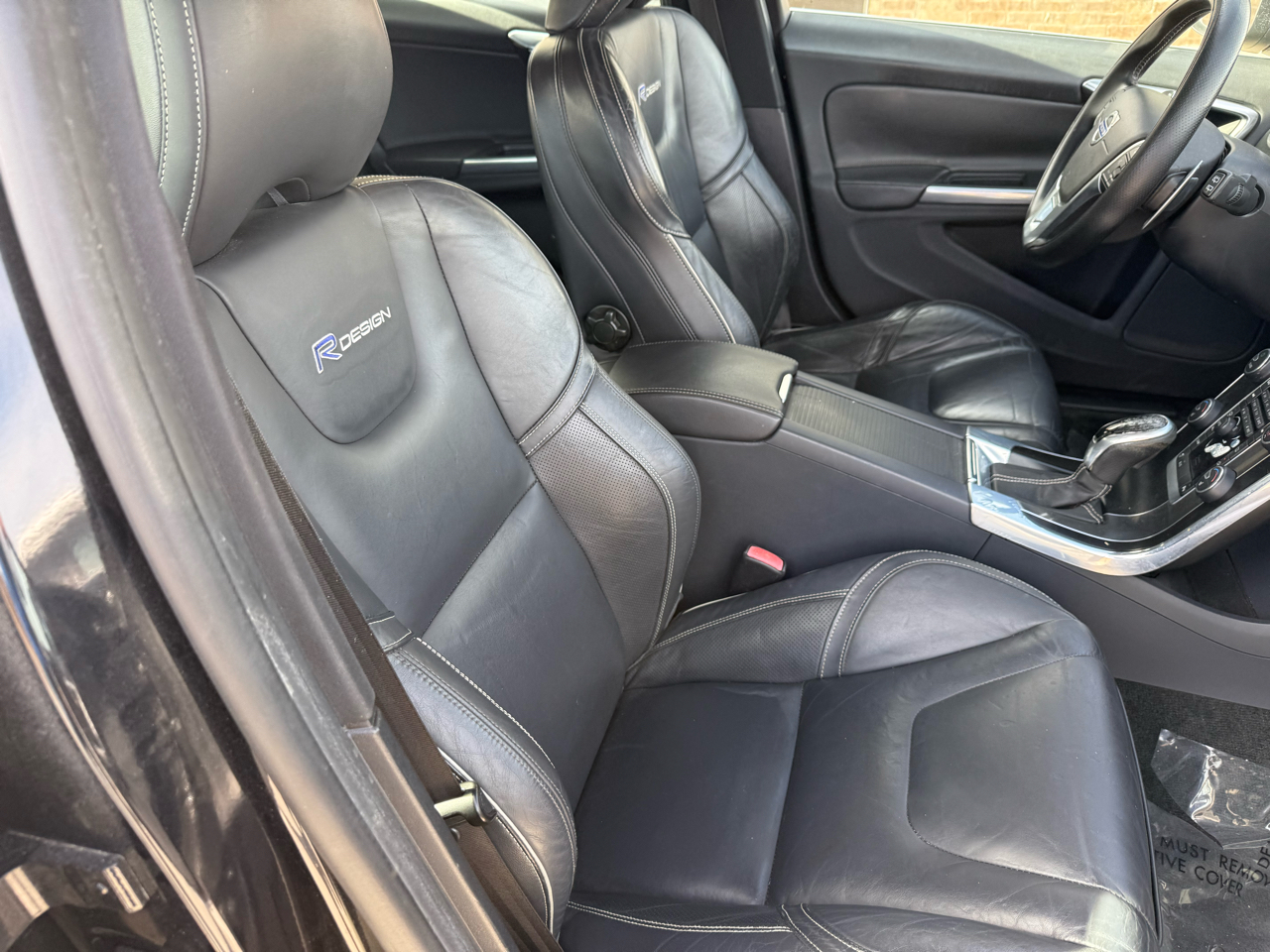 Volvo V60 4dr Wgn T6 R-Design Platinum AWD 2015