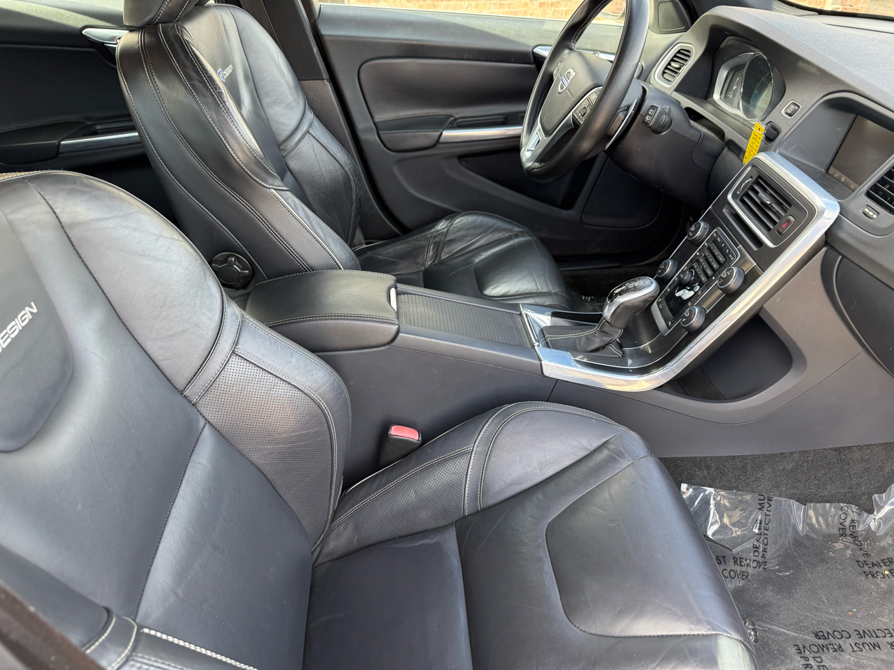 Volvo V60 4dr Wgn T6 R-Design Platinum AWD 2015