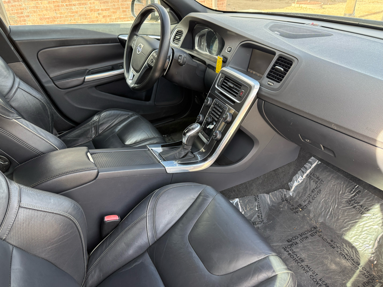 Volvo V60 4dr Wgn T6 R-Design Platinum AWD 2015